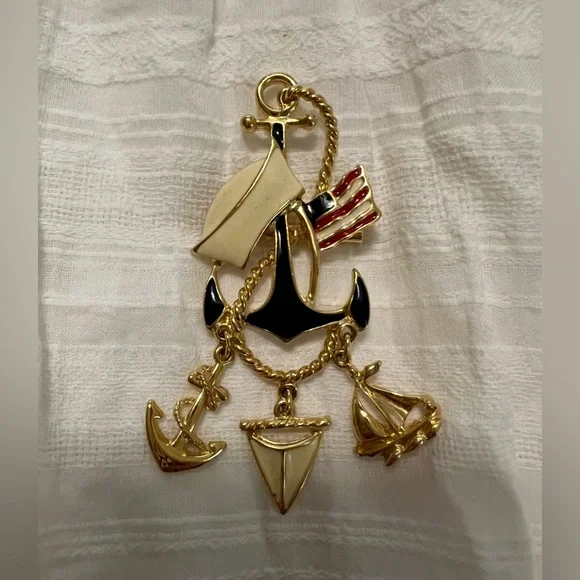 Elegant Gold, Blue and Red Anchor Brooch EUC - Picture 2 of 3